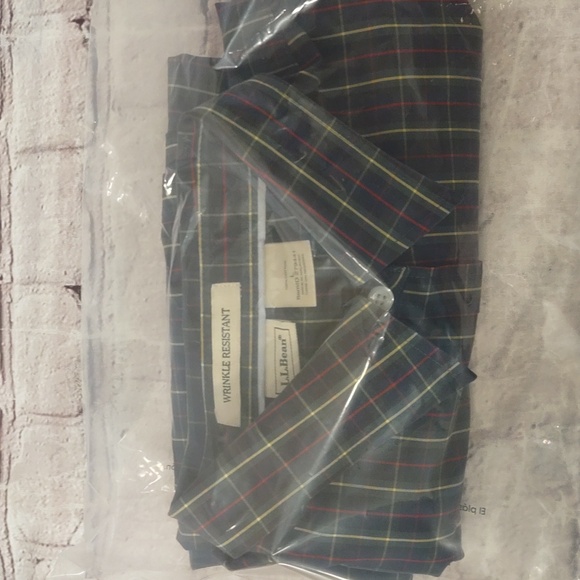 L.L. Bean Womens "Wrinkle Resistant" Celtic Plaid Button Down L - Picture 12 of 15